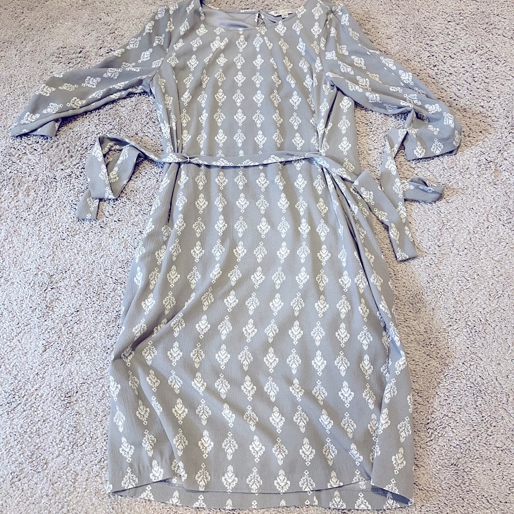Downeast beautiful grey dress!